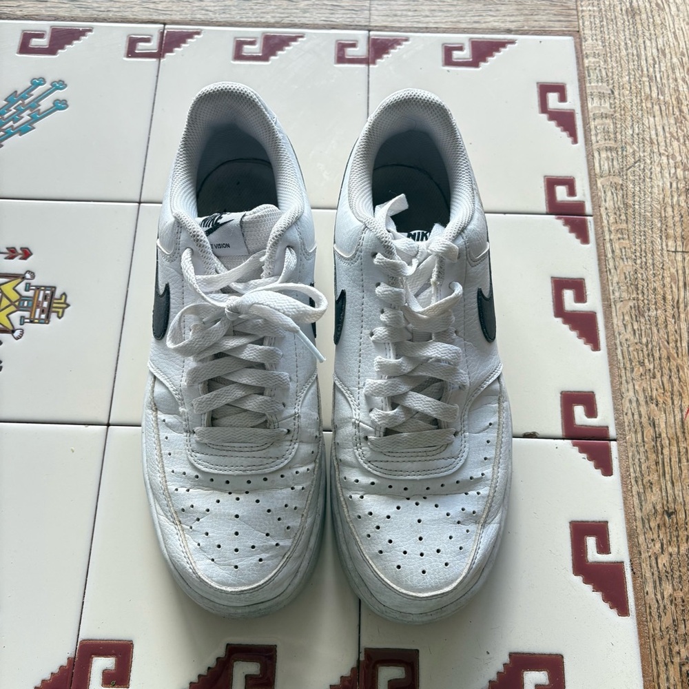 Nike White Sneakers with Black Swoosh